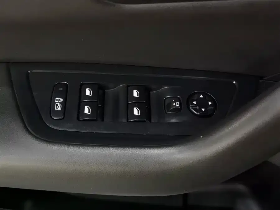 Peugeot 508 Peugeot 508 2022 508L 400THP PureTech Driving Control Edition 2023 — миниатюра 3