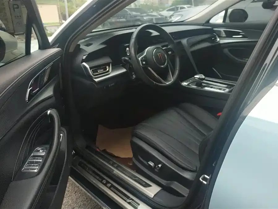 Hongqi H5 Hongqi H5 2023 2.0T Automatic Intelligent Connected Flag Edition 2022 — миниатюра 3