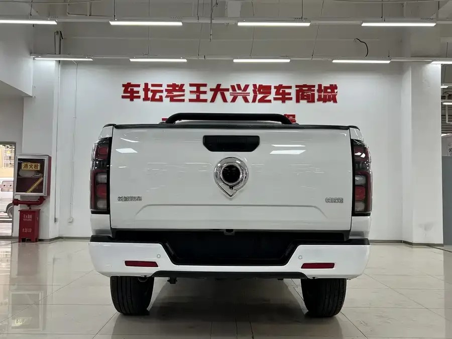 Great Wall gun 2023 2.0T Commercial Edition Automatic Gasoline 4WD Elite Long Box GW4C20B 2024 — миниатюра 2