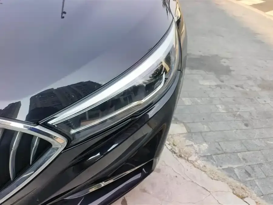 Hongqi H5 Hongqi H5 2022 Classic Model Modified 1.5T DCT Flag Rhythm Edition 2023 — миниатюра 2