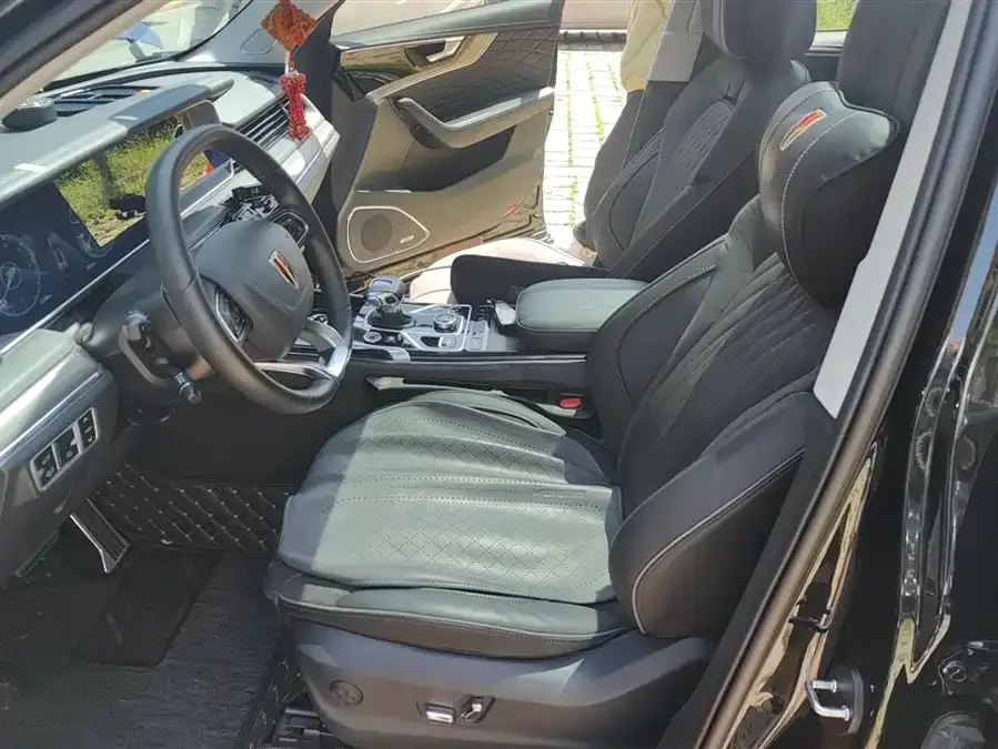Hongqi HS5 Hongqi HS5 2022 facelift 2.0T Zhilian Qixiang Edition 2022 — миниатюра 3
