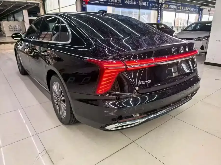 Hongqi H5 Hongqi H5 2023 1.5T DCT Zhilian Qiyun Edition 2022 — миниатюра 3