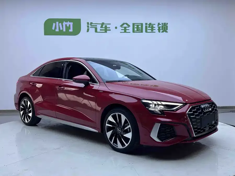 Audi A3 2023 facelift A3L Limousine 35 TFSI stylish and sporty 2023 — миниатюра 3