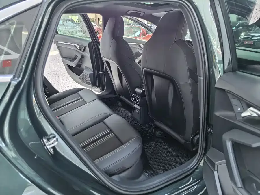 Audi A3 2022 A3L Limousine 35 TFSI Fashion Sports 2022 — миниатюра 5
