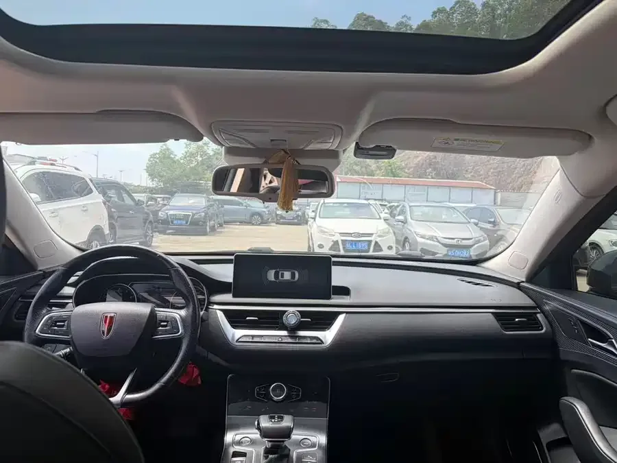 Hongqi H5 Hongqi H5 2020 1.8T Automatic Intelligent Connection Flagship Edition 2022 — миниатюра 2