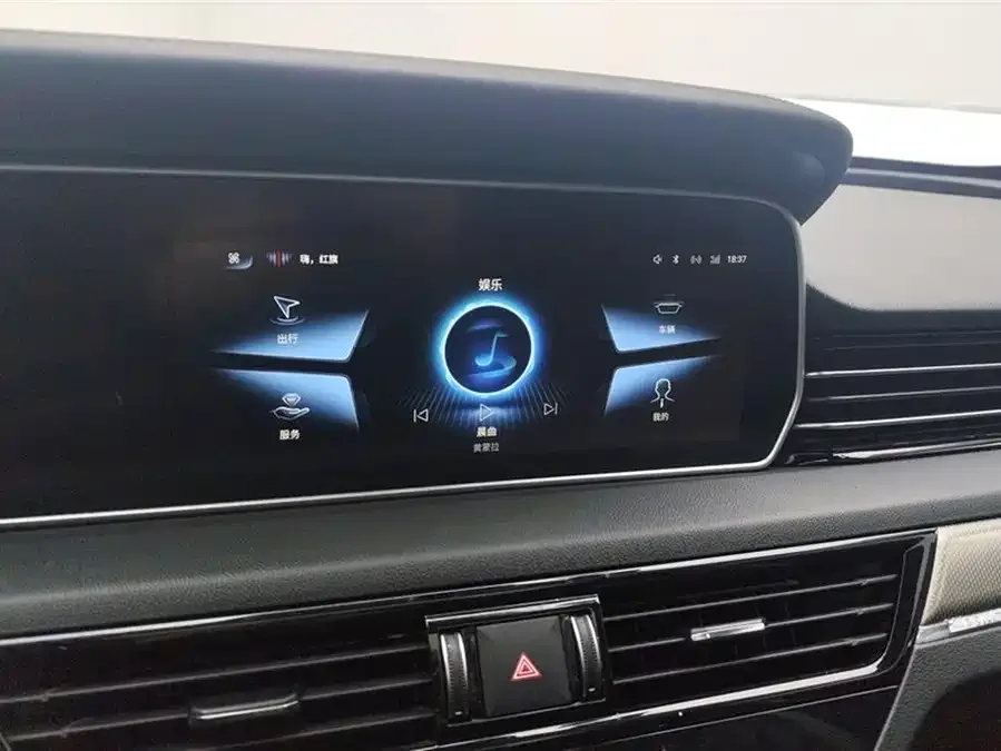 Hongqi HS5 Hongqi HS5 2022 facelift 2.0T Zhilian Qixiang Edition 2022 — миниатюра 4