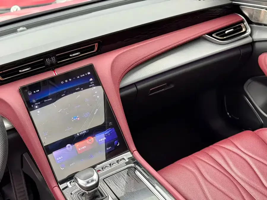 Hongqi H5 Hongqi H5 2023 1.5T HEV Zhilian Flagship Edition 2022 — миниатюра 2