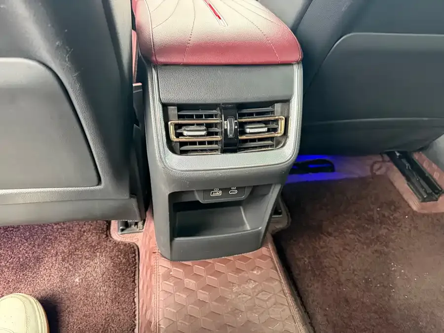 Hongqi H5 Hongqi H5 2023 2.0T Automatic Intelligent Connection Flagship Chang Edition 2023 — миниатюра 5