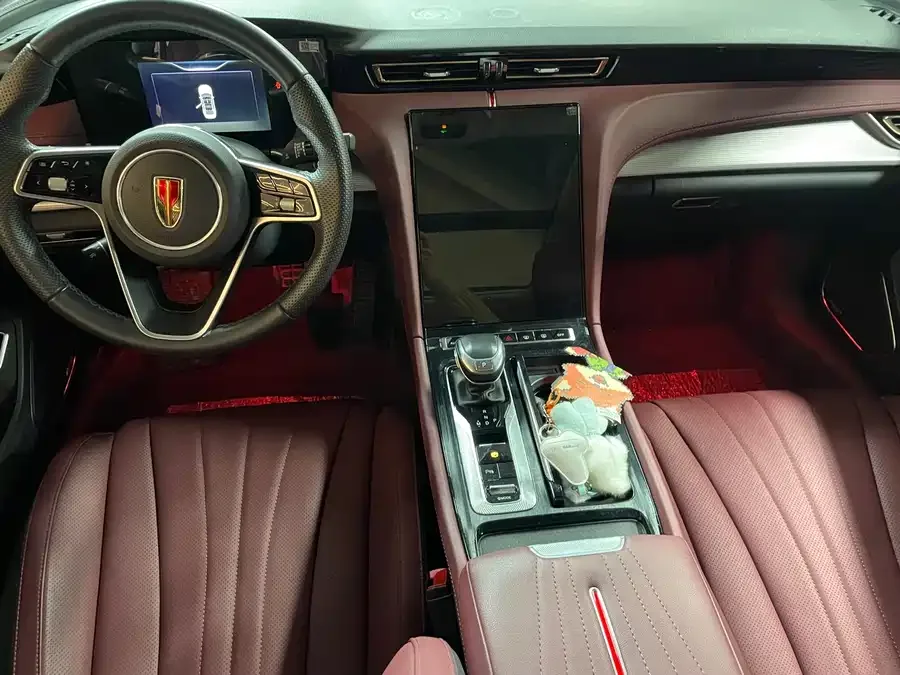 Hongqi H5 Hongqi H5 2023 2.0T Automatic Intelligent Connected Flag Edition 2022 — миниатюра 2