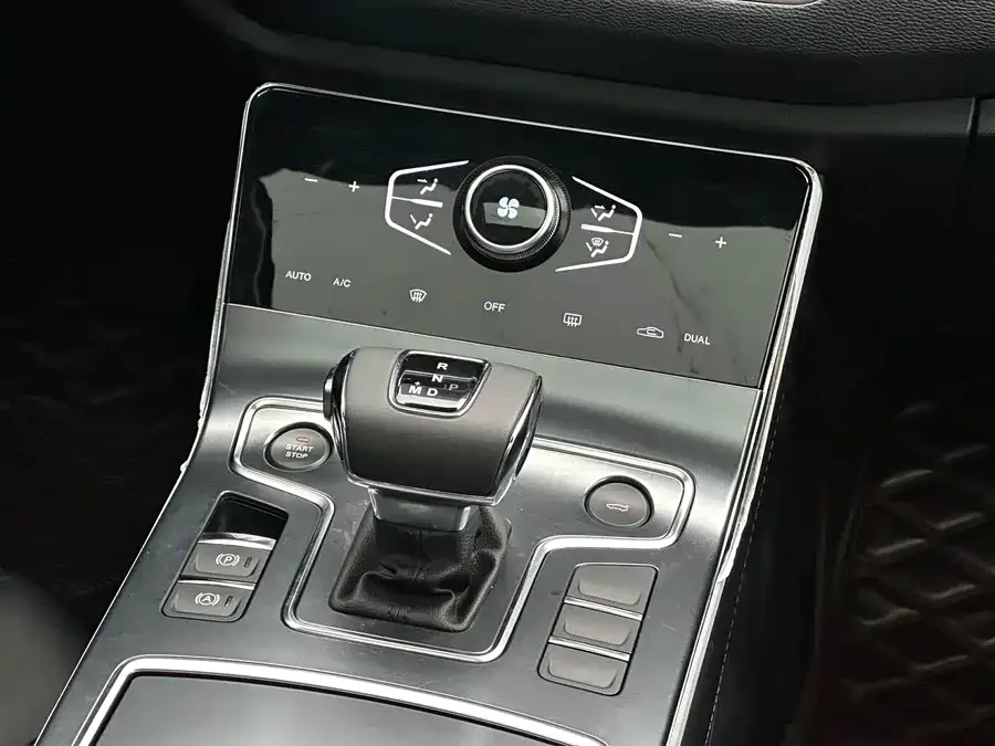 Hongqi H5 Hongqi H5 2022 Classic Model 1.8T Automatic Intelligent Connection Flagship Edition 2022 — миниатюра 2