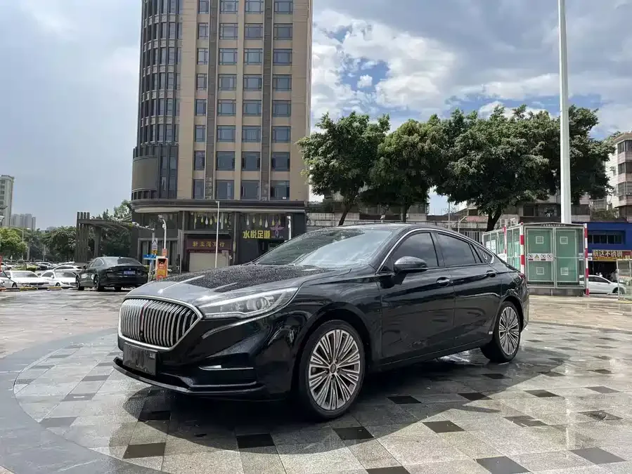 Hongqi H5 Hongqi H5 2022 Classic 1.5T DCT Flagship Edition 2022 — фото 1, купить с доставкой в Москву