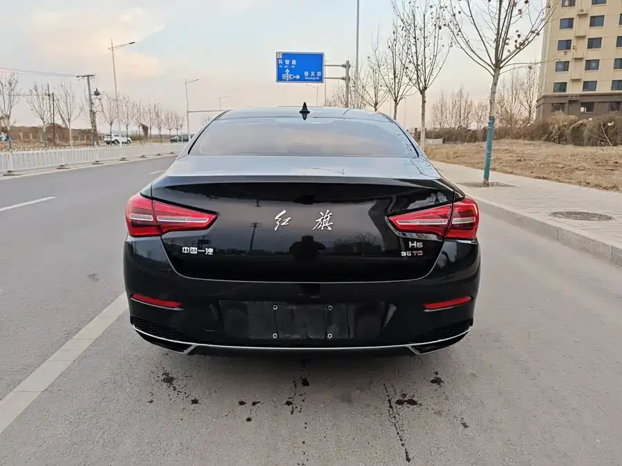 Hongqi H5 Hongqi H5 2022 Classic Model 1.8T Automatic Intelligent Connection Flagship Edition 2022 — миниатюра 2