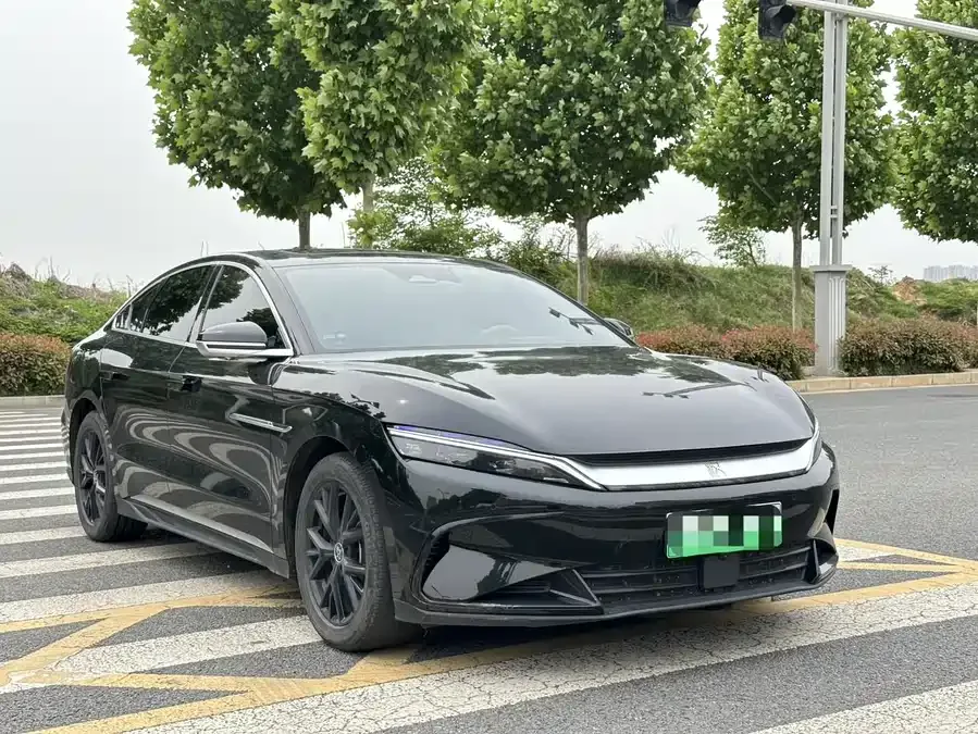 BYD Second-hand Han 2025 DM-i 125KM Comfort Edition 2025 — миниатюра 3