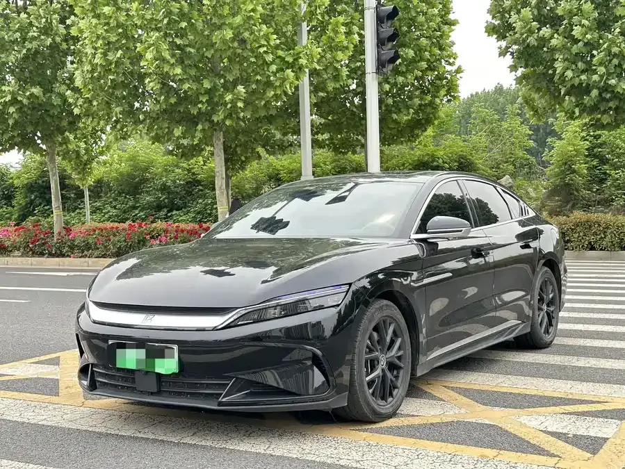 BYD Second-hand Han 2025 DM-i 125KM Comfort Edition 2025 — фото 1, купить с доставкой в Москву