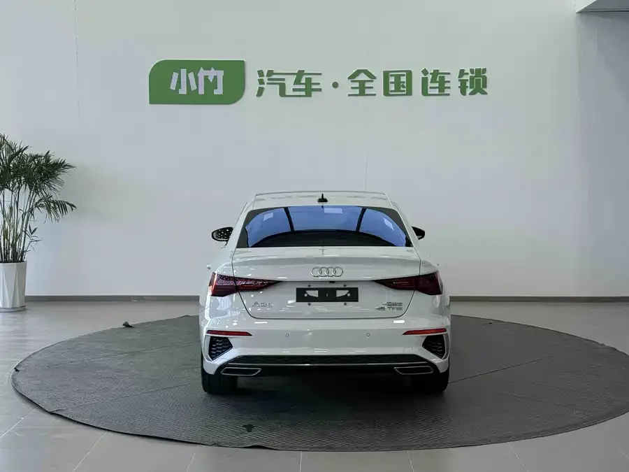 Audi A3 2022 A3L Limousine 35 TFSI Fashion Sports 2023 — миниатюра 2