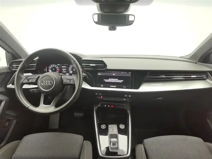 Audi A3 2021 A3L Limousine 35 TFSI aggressive and sporty 2022 — миниатюра 2