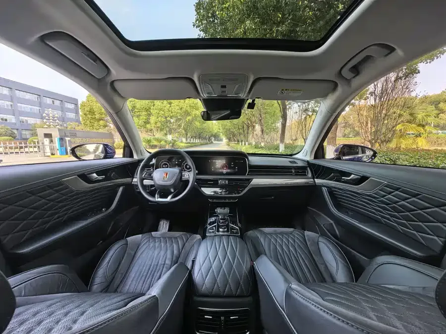 Hongqi HS5 Hongqi HS5 2022 2.0T Zhilian Flagship Edition 2022 — миниатюра 4
