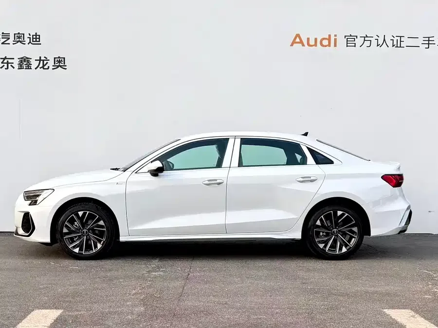 Audi A3 2026 A3L Limousine 35TFSI Flying Spur Enjoyment Edition 2026 — миниатюра 3