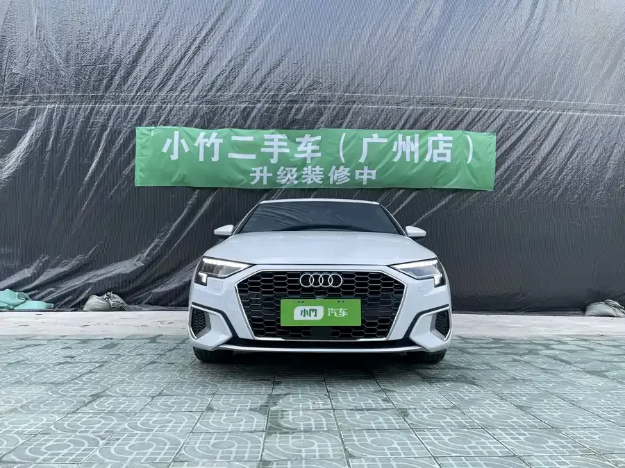 Audi A3 2021 Sportback 35 TFSI Enterprising and Elegant Model 2023 — миниатюра 3