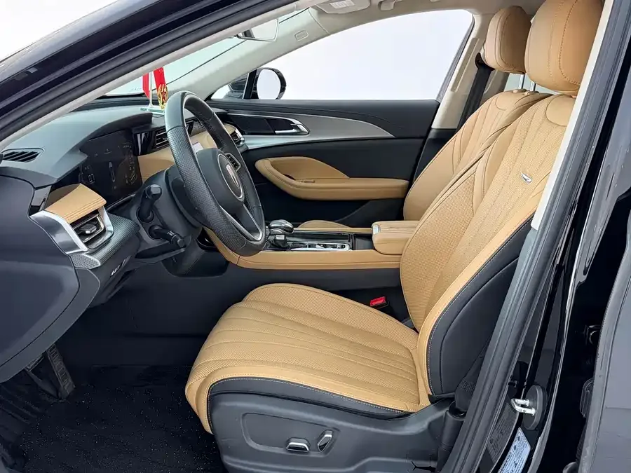 Hongqi H5 Hongqi H5 2023 2.0T Automatic Intelligent Connected Flag Edition 2022 — миниатюра 3