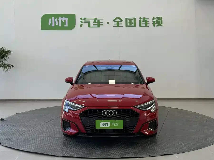 Audi A3 2021 Sportback 35 TFSI Enterprising and Elegant Model 2022 — миниатюра 3