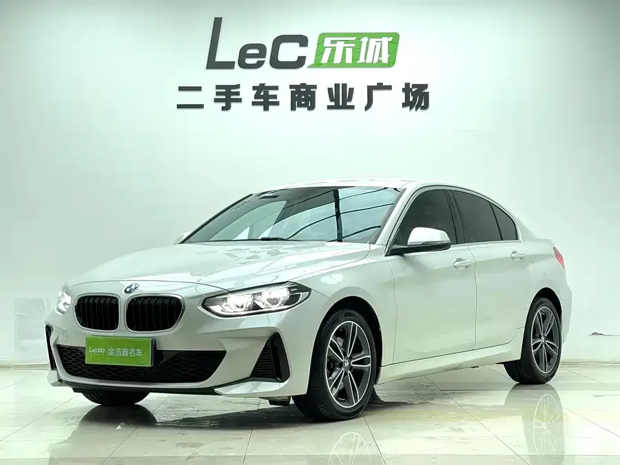 BMW 1 series BMW 1 Series 2023 120i M Sport 2023 — фото 1, купить с доставкой в Москву