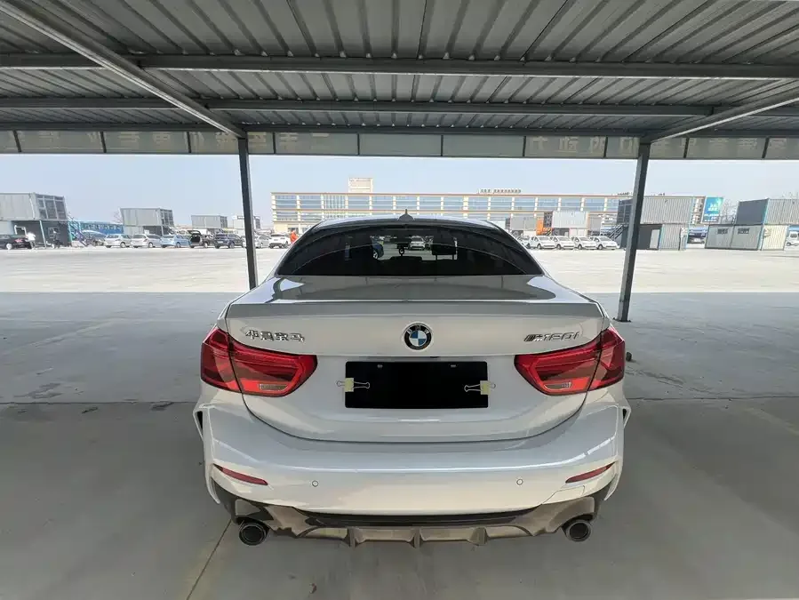 BMW 1 series BMW 1 Series 2021 facelift 120i M Sport 2022 — миниатюра 2