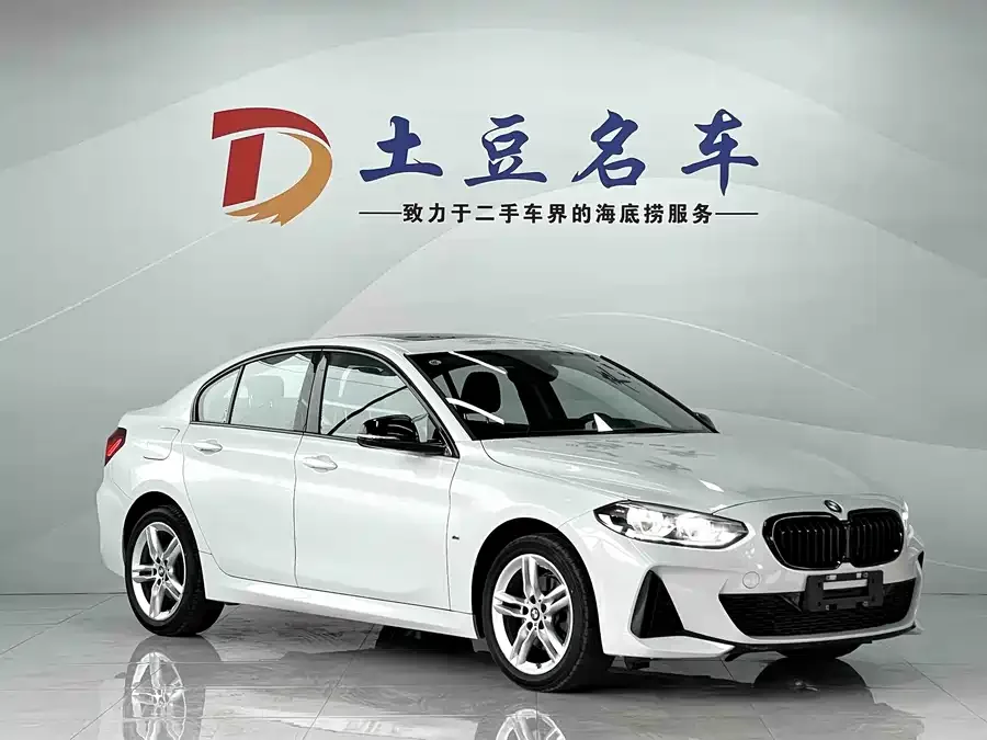 BMW 1 series BMW 1 Series 2023 120i M Sport Edition 2023 — миниатюра 3