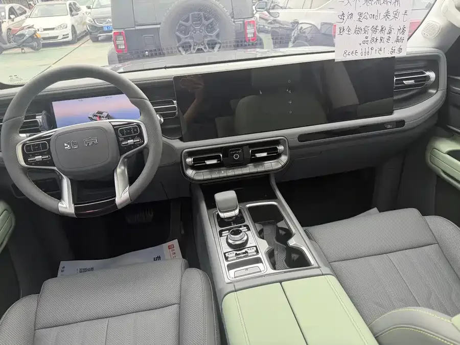 BAIC BJ40 Beijing BJ40 2026 2.0T Gasoline Premium Edition 2025 — миниатюра 5
