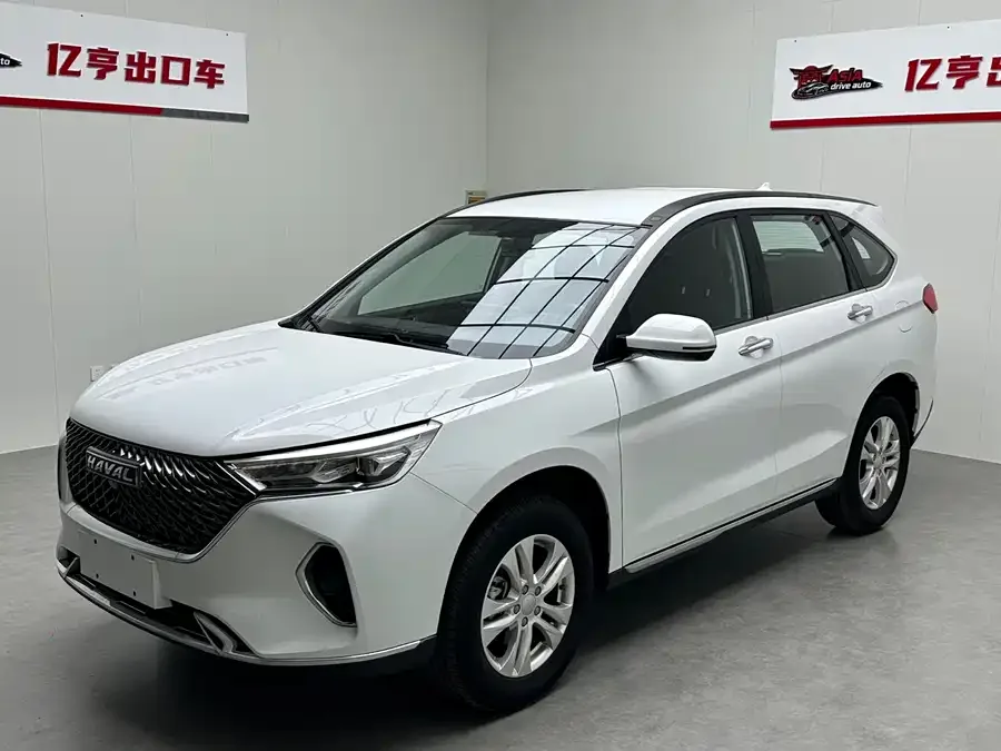 Haval M6 Haval M6 2023 PLUS 1.5T DCT Luxury Smart Connected Edition 2022 — фото 1, купить с доставкой в Москву
