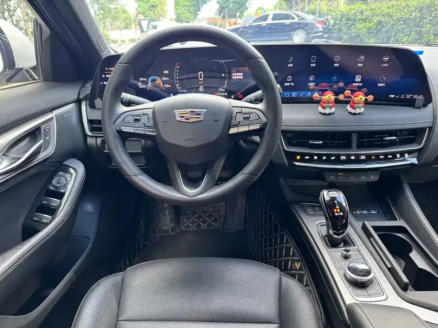 Cadillac CT5 2024 28T Luxury Pro 2024 — миниатюра 4