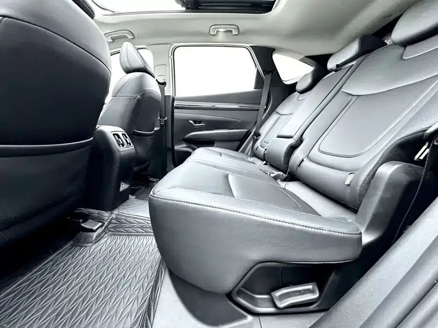 Hyundai Tucson L Tucson 2023 Tucson L 1.5T Automatic 2WD DLX Luxury Edition 2024 — миниатюра 5