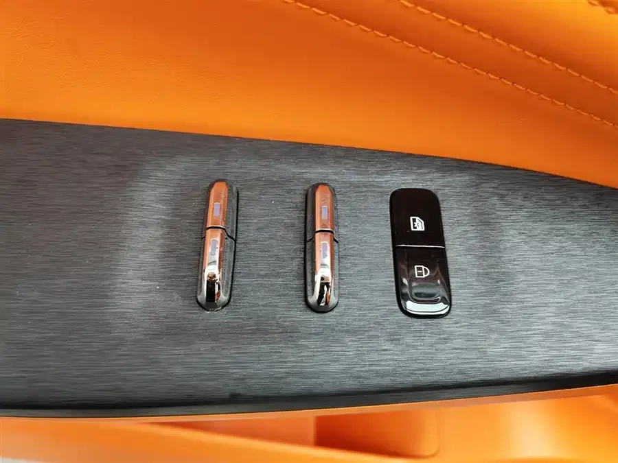 Dongfeng L7 Dongfeng Fengshen L7 2024 205 Pro 2024 — миниатюра 3