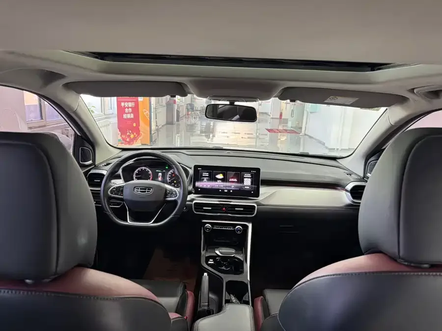 Geely Coolray SX11 Binyue 2021 1.4T DCT Platinum Edition 2022 — миниатюра 4