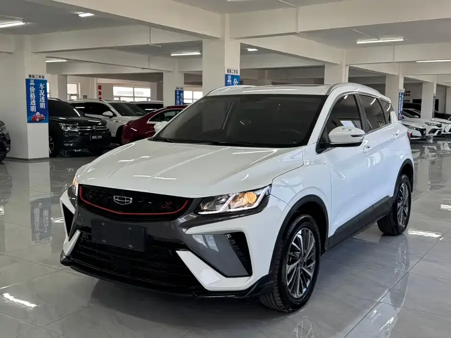 Geely Coolray SX11 Binyue 2021 1.4T DCT Platinum Edition 2022 — фото 1, купить с доставкой в Москву