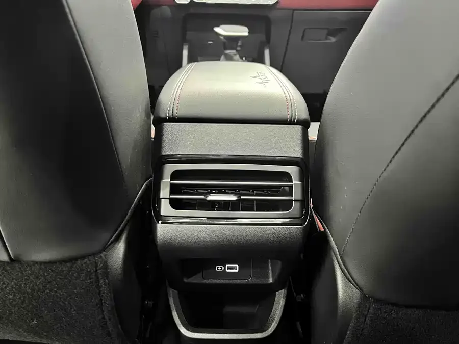 Geely Emgrand S Emgrand S 2021 1.4T CVT flagship model 2022 — миниатюра 4