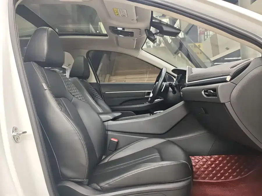 Hyundai Sonata 2020 Sonata 270TGDi DCT GLS Elite Edition 2022 — миниатюра 3