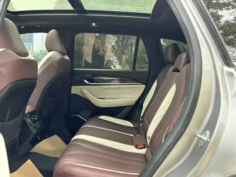 Geely Monjaro Xingyue L 2021 2.0TD High-power Automatic 4WD Flagship Model 2022 — миниатюра 3