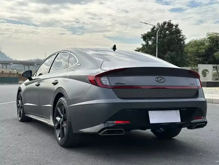 Hyundai Sonata 2022 Sonata 380TGDi Automatic 20th Anniversary Edition 2022 — миниатюра 4