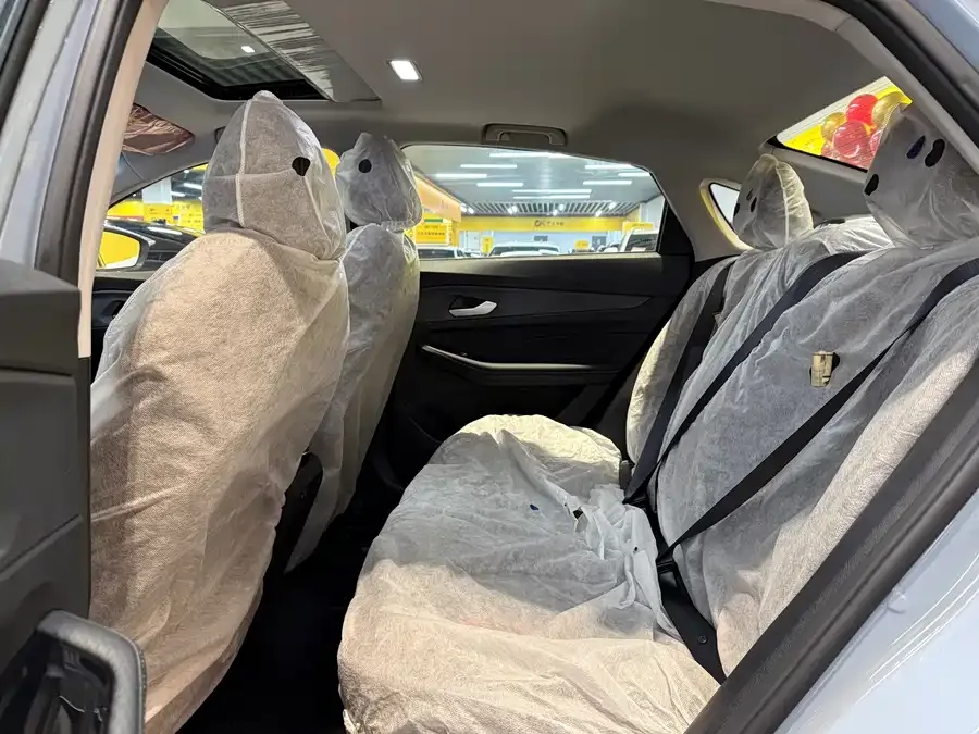 Geely Binrui Binrui 2024 Binrui COOL 1.5T DCT Longteng Edition 2026 — миниатюра 3