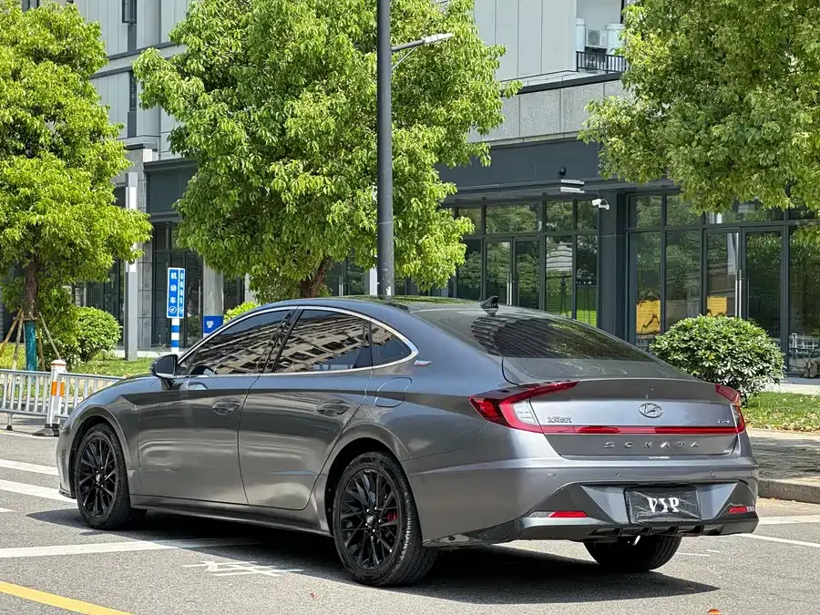 Hyundai Sonata 2022 Sonata 270TGDi DCT 20th Anniversary Edition 2022 — миниатюра 2