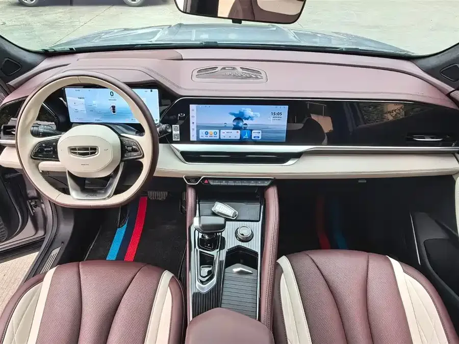 Geely Monjaro Xingyue L 2024 2.0TD High Power Automatic 2WD Yunqi Edition 2024 — миниатюра 3