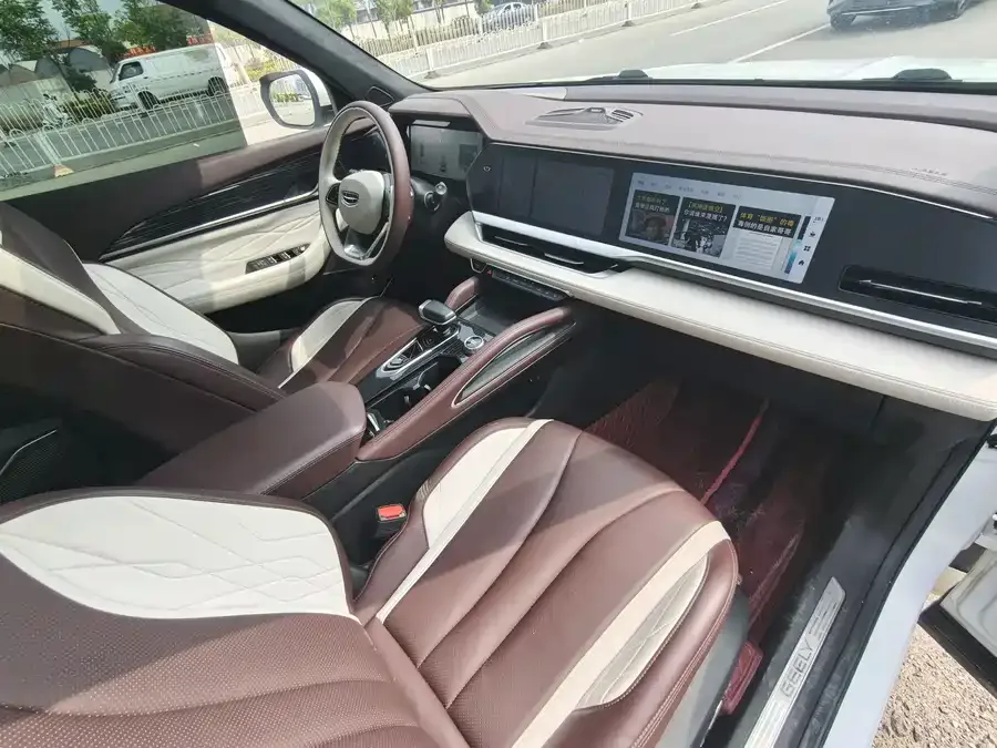 Geely Monjaro Xingyue L 2021 2.0TD DCT EVO 2WD Premium Edition 2023 — миниатюра 5
