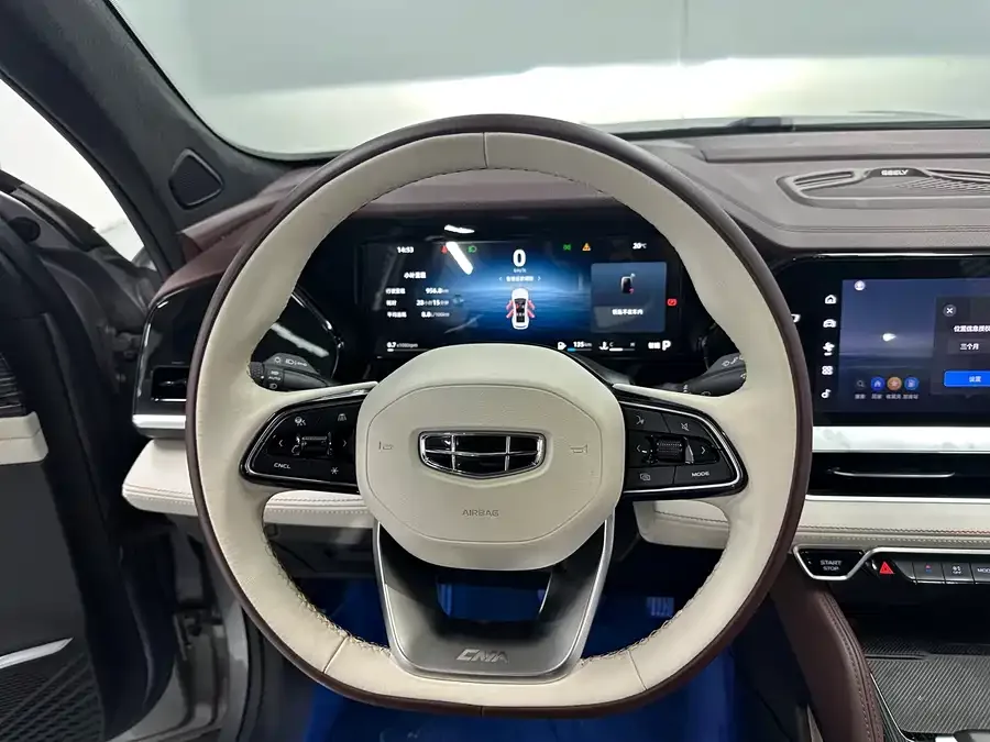 Geely Monjaro Xingyue L 2024 2.0TD High Power Automatic 2WD Yunqi Edition 2024 — миниатюра 4
