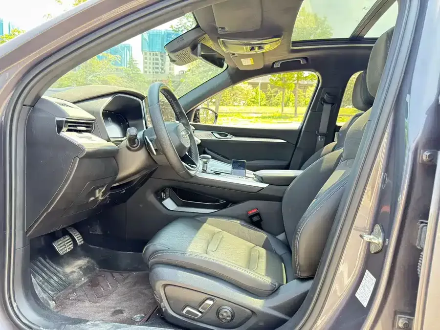 Geely Xingrui Xingrui 2024 2.0TD Qingyun Edition 2024 — миниатюра 3