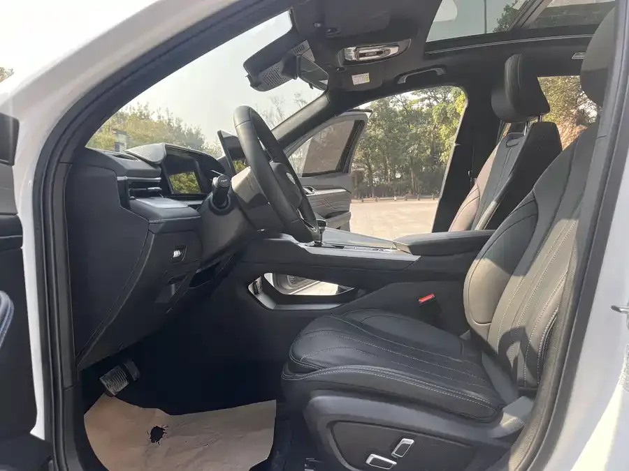 Geely Xingrui Xingrui 2025 Dongfangyao 1.5TD Fuyao Edition 2025 — миниатюра 2