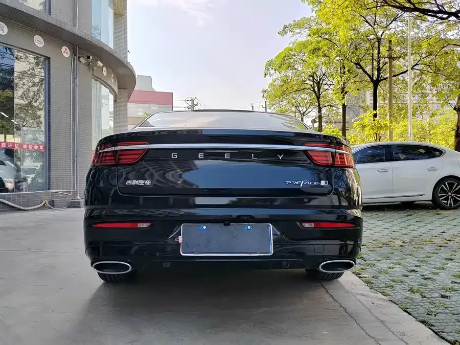 Geely Xingrui Xingrui 2023 2.0TD Luxury 2022 — миниатюра 3