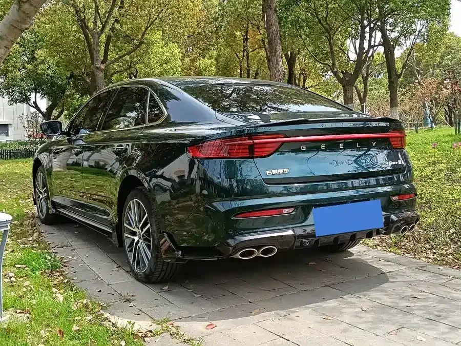 Geely Xingrui Xingrui 2023 2.0TD only available in green version 2023 — миниатюра 4