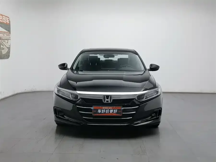 Honda Accord Accord 2022 260TURBO Deluxe Edition 2022 — миниатюра 3