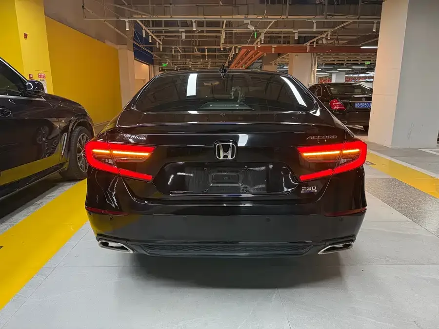 Honda Accord Accord 2022 260TURBO Comfort Edition 2022 — миниатюра 4